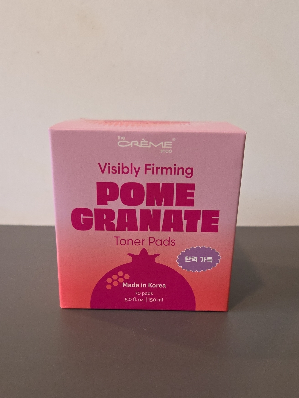 The Crème Shop Pomegranate Toner Pads - Pink Gradient. 70 Pads